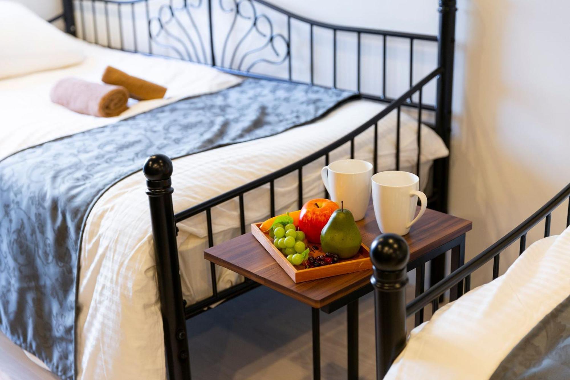 Laffitte Hirai Condominium Hotel Токио Номер фото